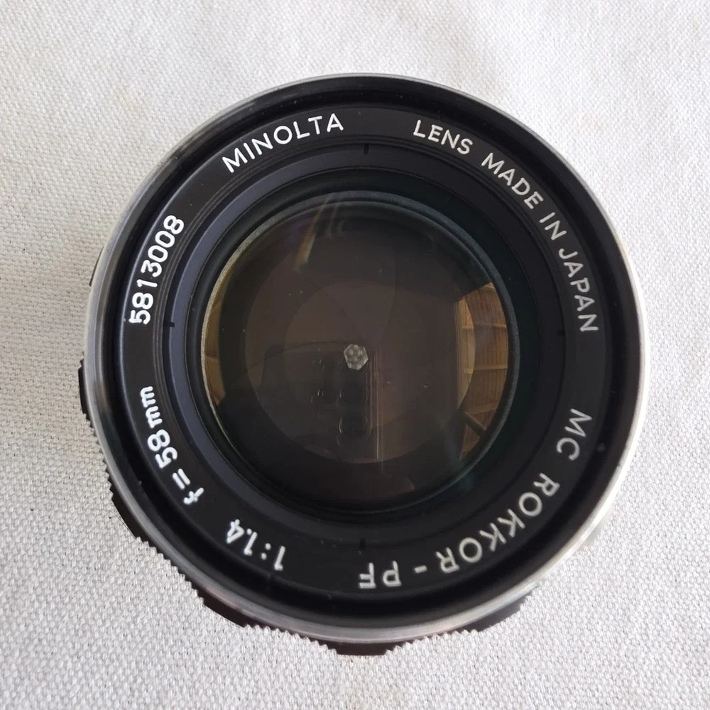 VTG Minolta MC Rokkor-PF 58mm f1.4 Lens Dreamy Bokeh Classic MC2 5813008 Bundle